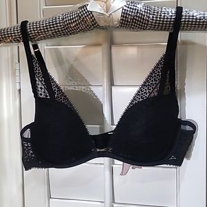 Black lace Victoria Secret bra
